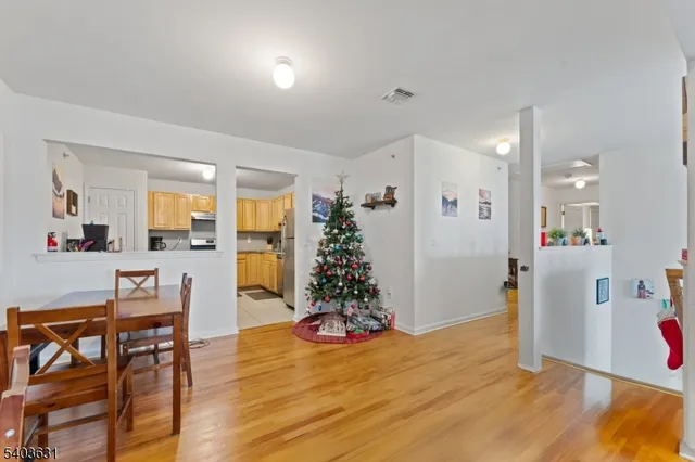 $429,200 | 168 Forest Drive, Piscataway, NJ 08854