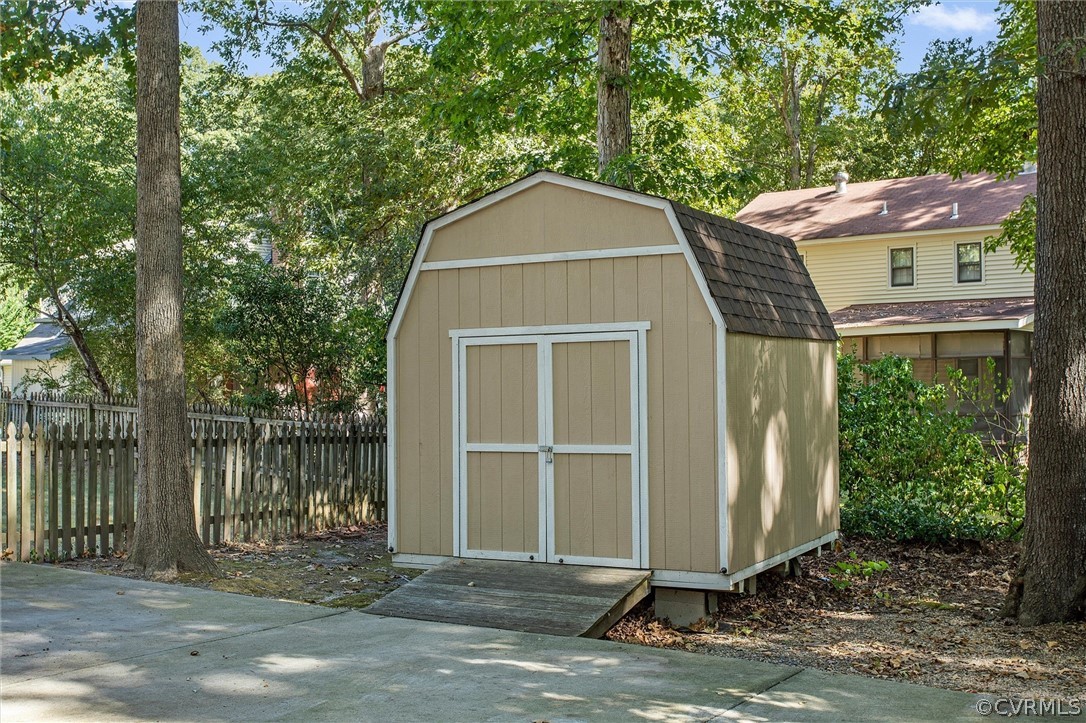 4207 Brixton Road Chesterfield, VA 23832 - Photo 33 of 35 Gallery Image 33
