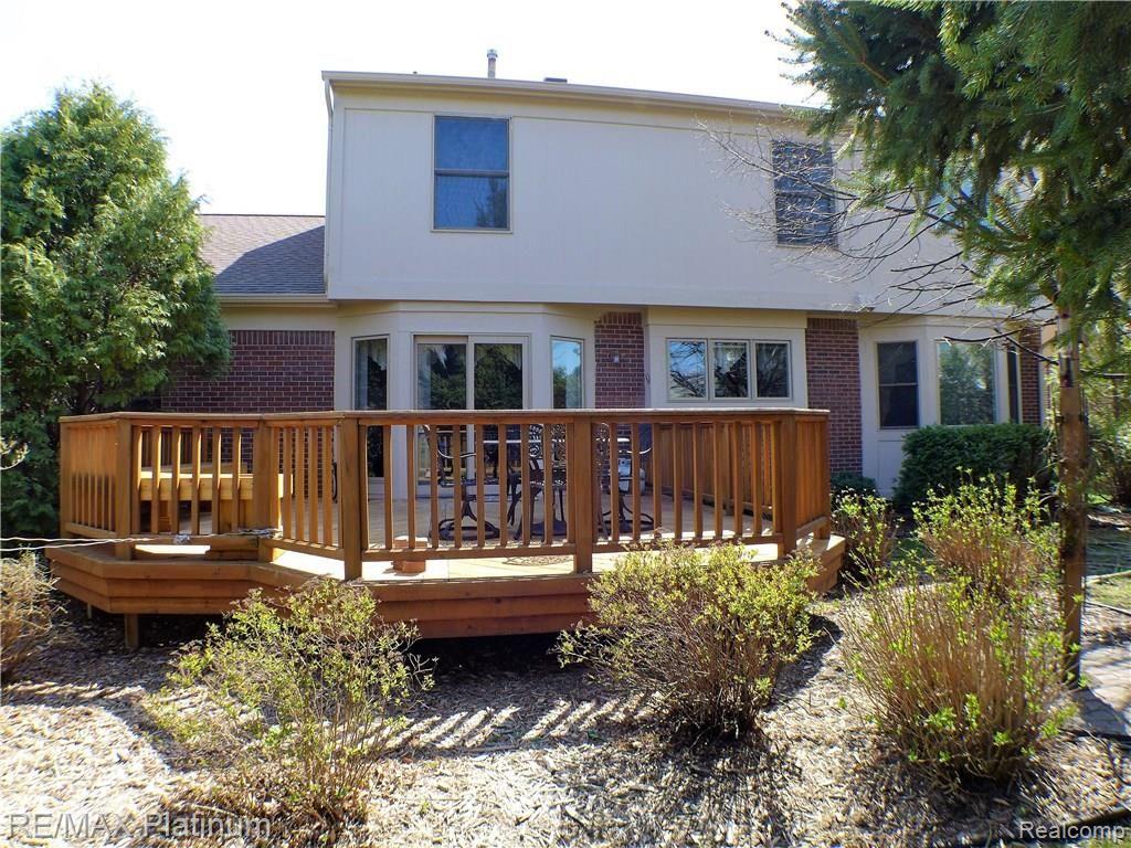 2857 Santia Road Troy, MI 48085 - Photo 42 of 43