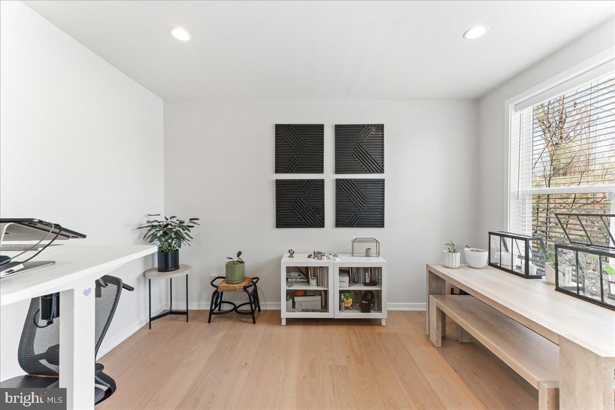 722 Switchman Road Media, PA 19063 - Photo 14 of 46 a living room with furniture and windows
