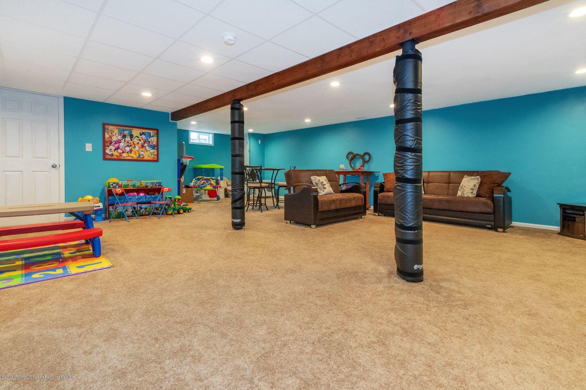 542 A Line Road, Unit A Holmdel, NJ 07733 - Photo 12 of 38 12