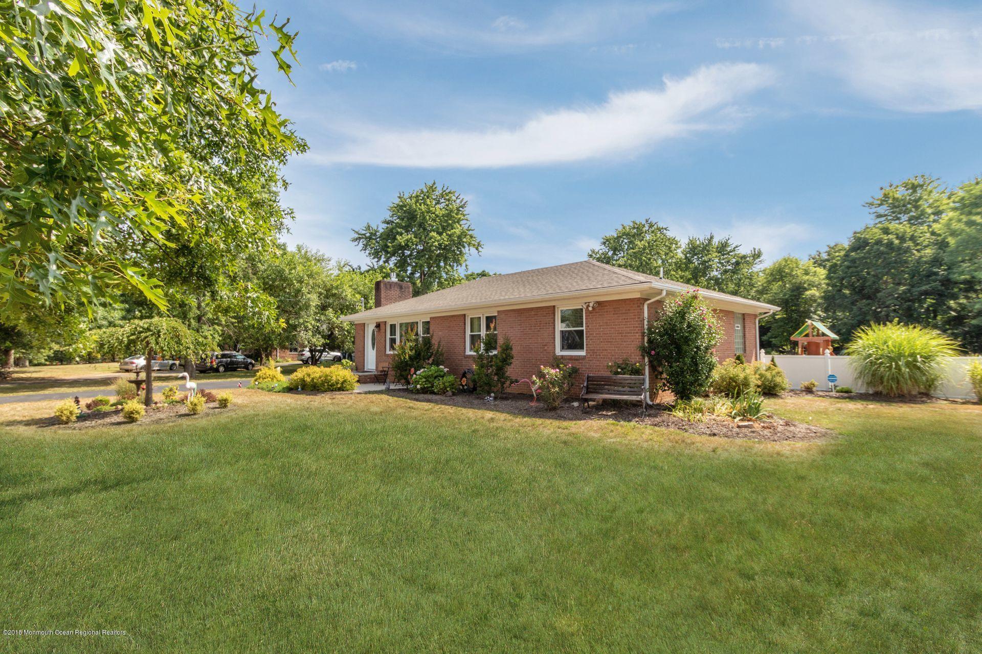 542 A Line Road, Unit A Holmdel, NJ 07733 - Photo 2 of 38 2
