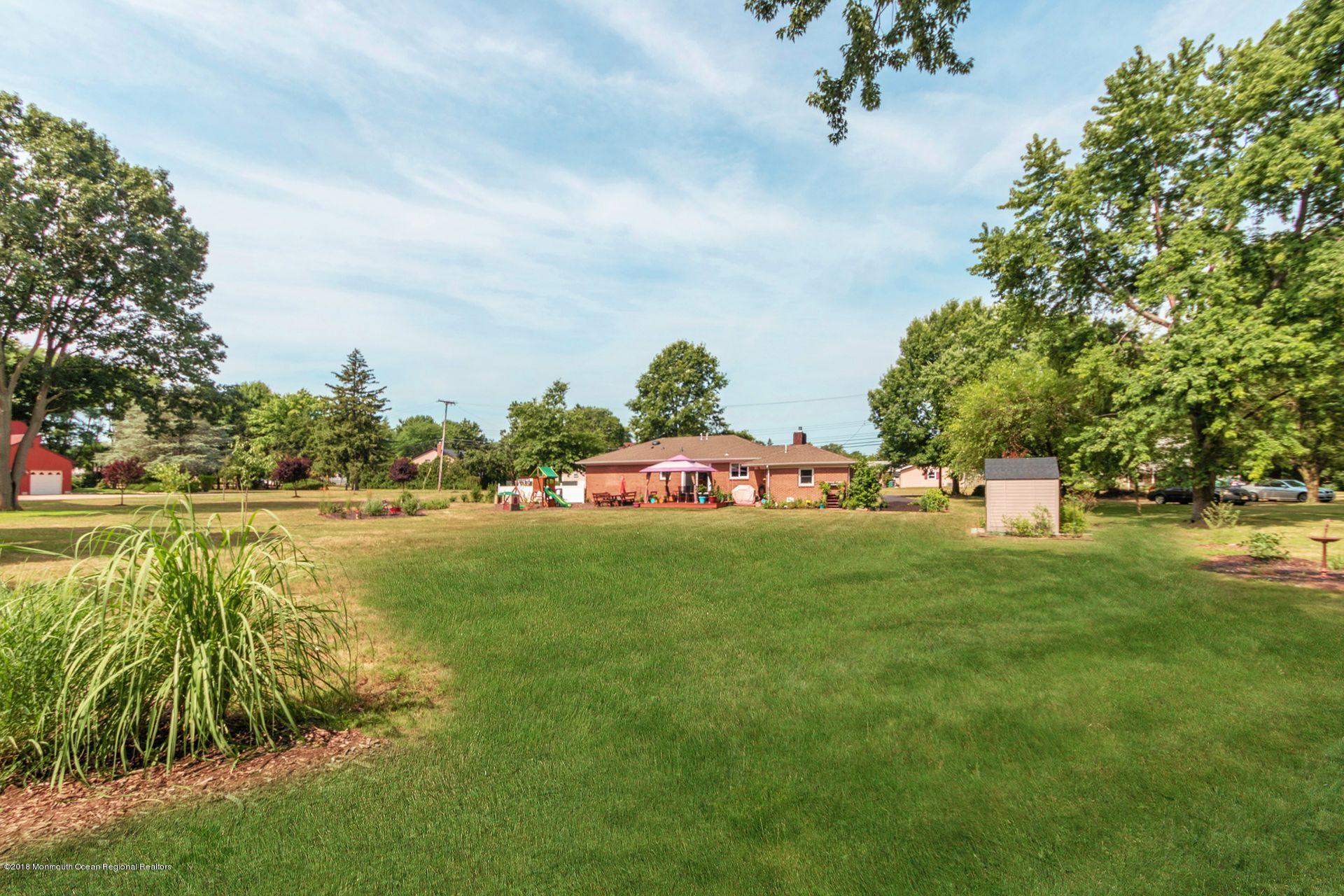 542 A Line Road, Unit A Holmdel, NJ 07733 - Photo 24 of 38 24