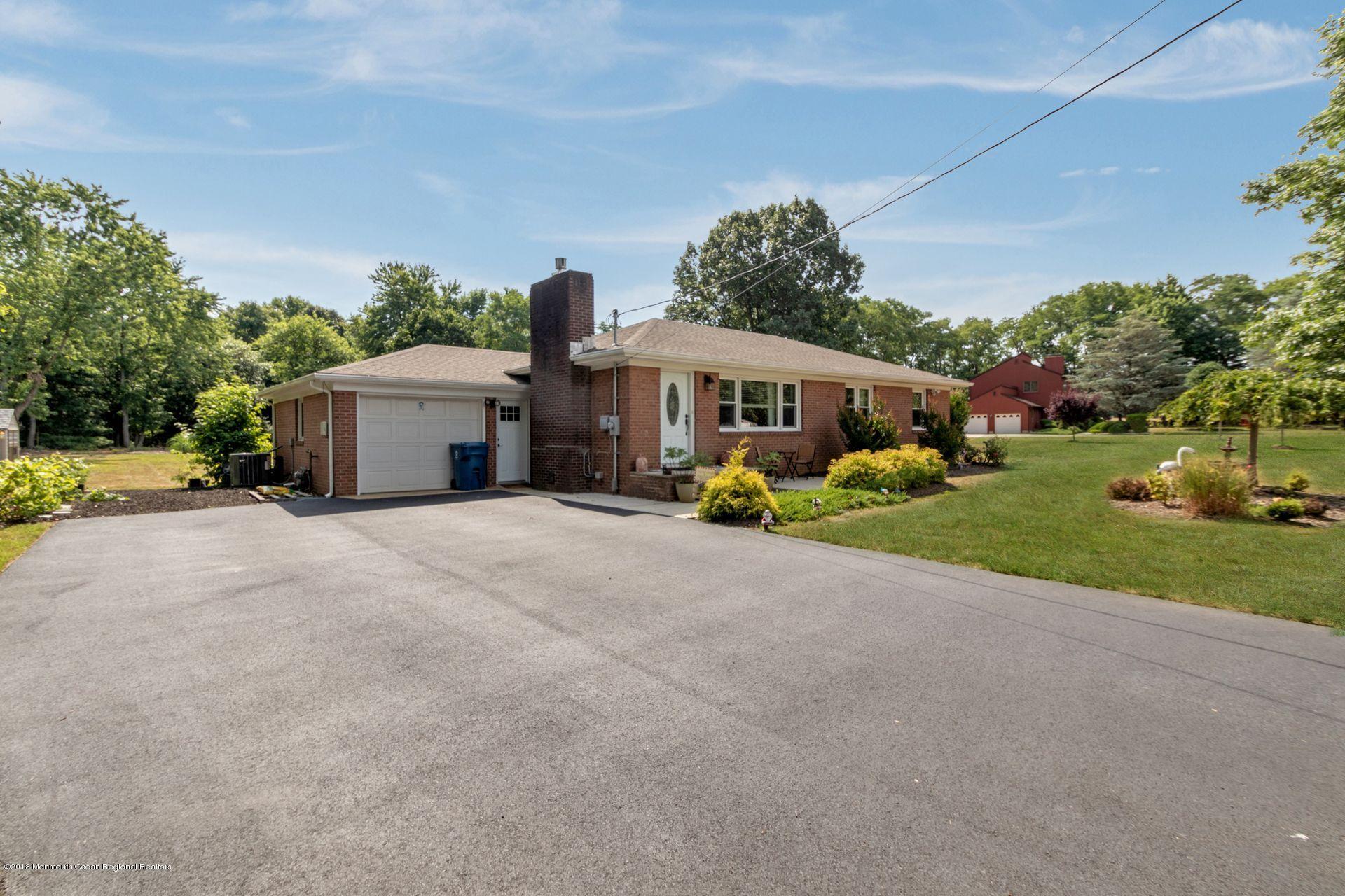 542 A Line Road, Unit A Holmdel, NJ 07733 - Photo 3 of 38 3