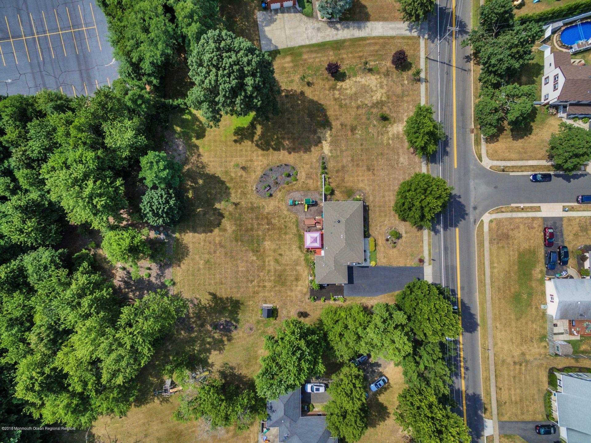 542 A Line Road, Unit A Holmdel, NJ 07733 - Photo 32 of 38 32