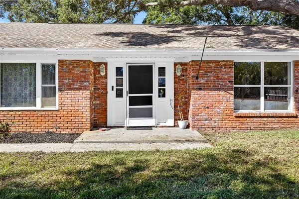 $635,000 | 13589 101st Terrace, Seminole, FL 33776