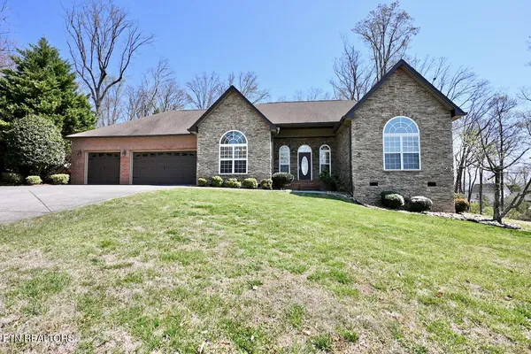 $679,900 | 1261 Houston Springs Road, Greenback, TN 37742
