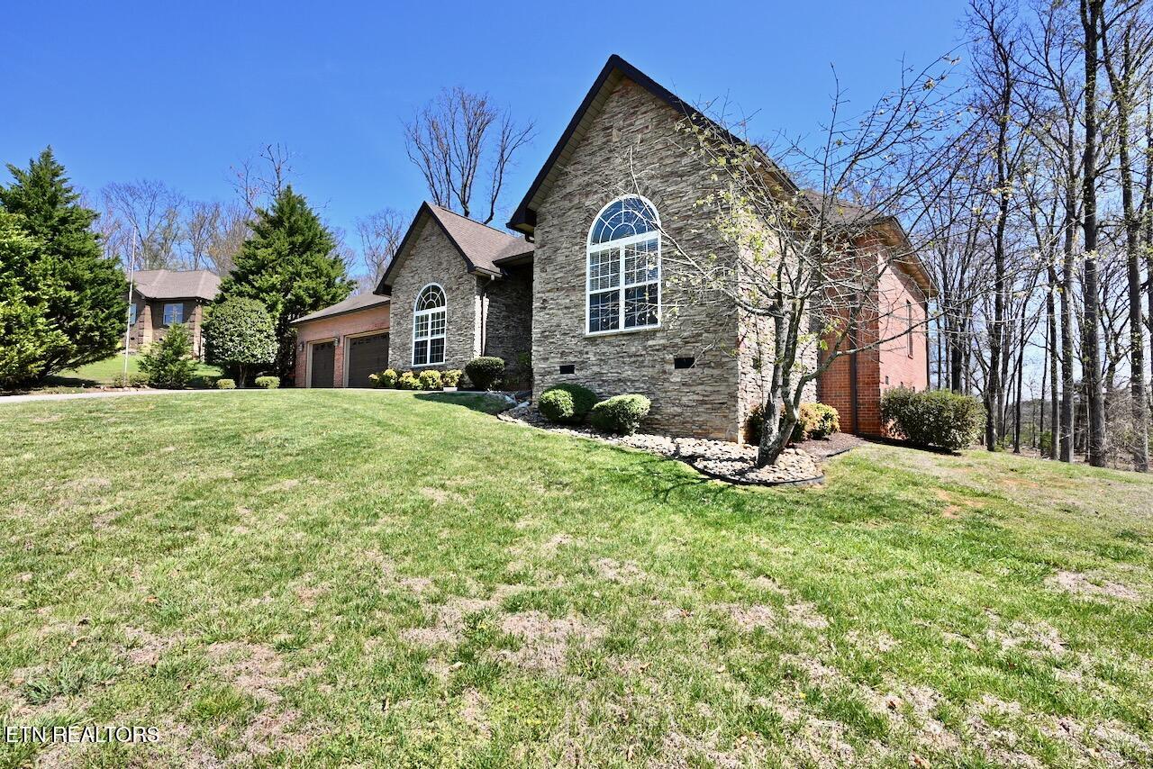 1261 Houston Springs Road Greenback, TN 37742 - Photo 2 of 49 DSC_0377
