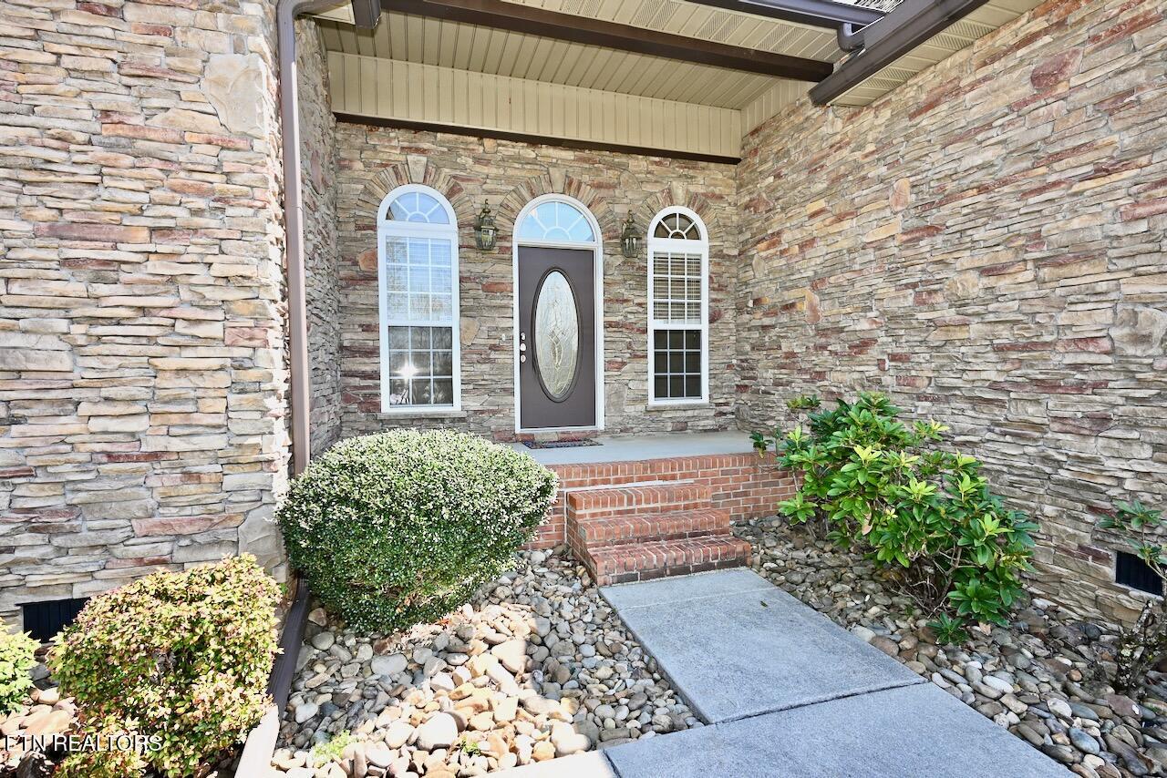 1261 Houston Springs Road Greenback, TN 37742 - Photo 5 of 49 DSC_0381