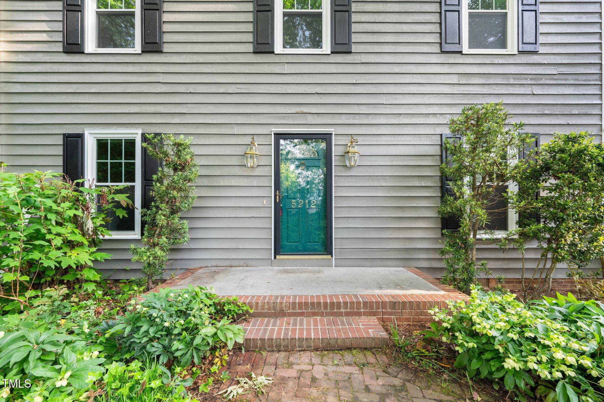 5212 Badham Place Raleigh, NC 27609 - Photo 39 of 40 Front Entry