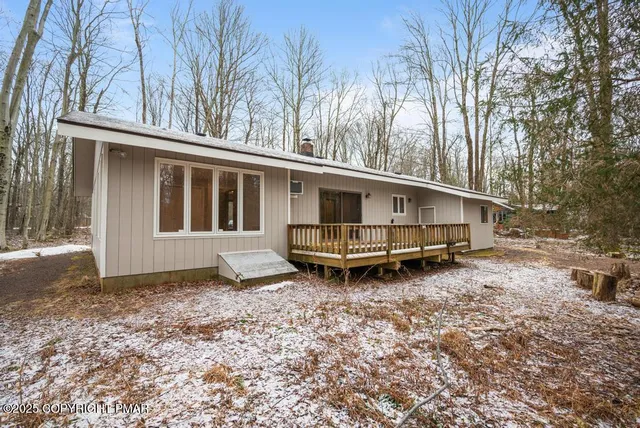 $412,000 | 117 Outpost Way, Pocono Pines, PA 18350