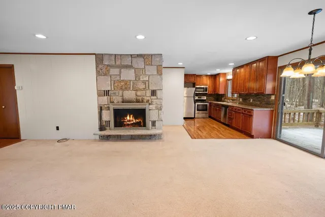 $412,000 | 117 Outpost Way, Pocono Pines, PA 18350