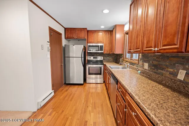 $412,000 | 117 Outpost Way, Pocono Pines, PA 18350