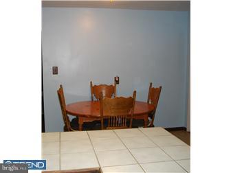 2 Richard Road New Castle, DE 19720 - Photo 6 of 11 Dining Room