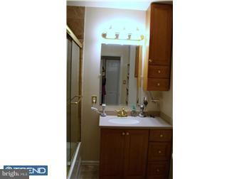2 Richard Road New Castle, DE 19720 - Photo 9 of 11 Bathroom