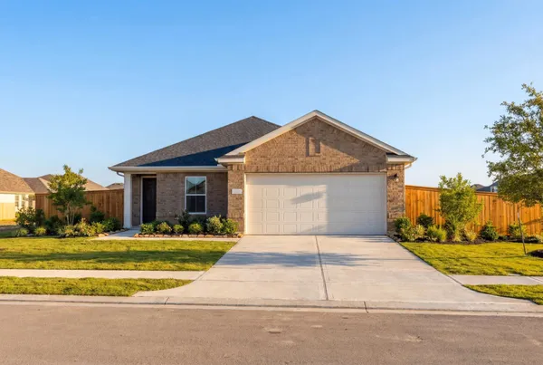 $295,990 | 1027 Arbor Drive, Beasley, TX 77417