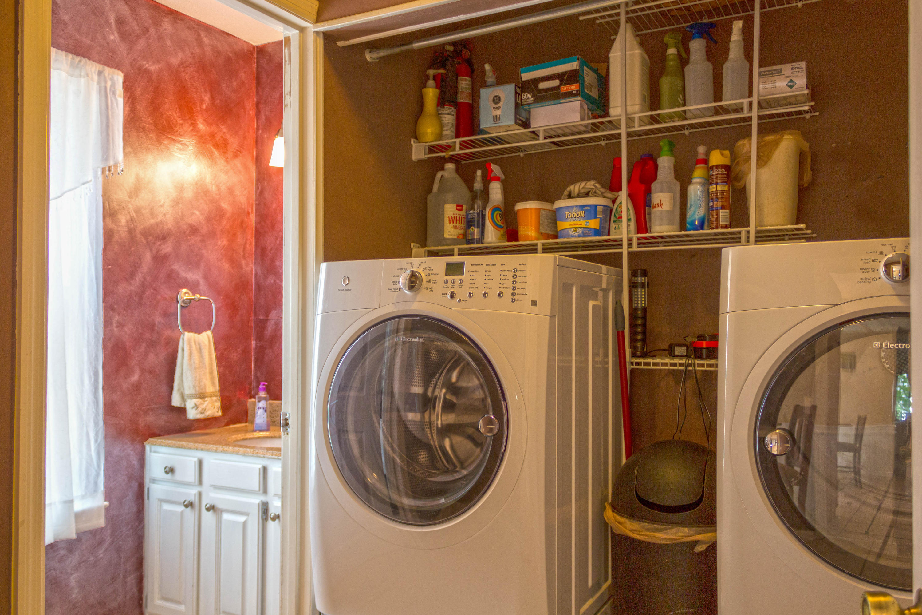 1916 Morris Hill Road Chattanooga, TN 37421 - Photo 25 of 50 Laundry Room HDR