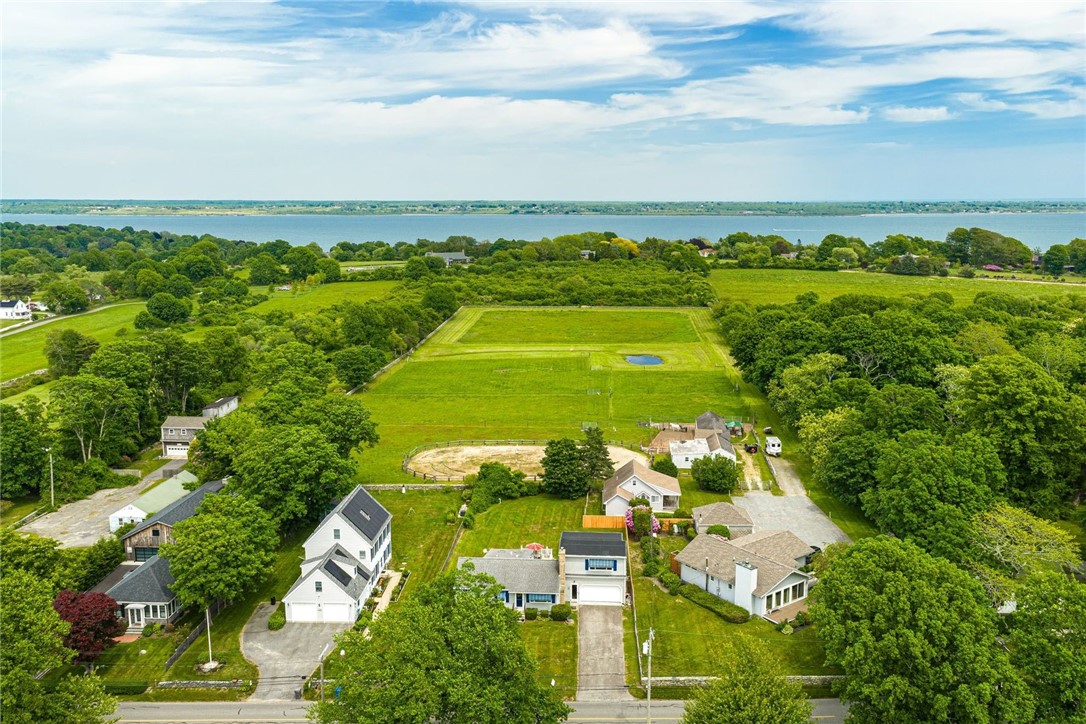 500 3rd Beach Road Middletown, RI 02842 - Photo 35 of 39