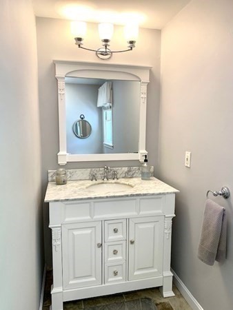 346 Taylor Road Stow, MA 01775 - Photo 11 of 17