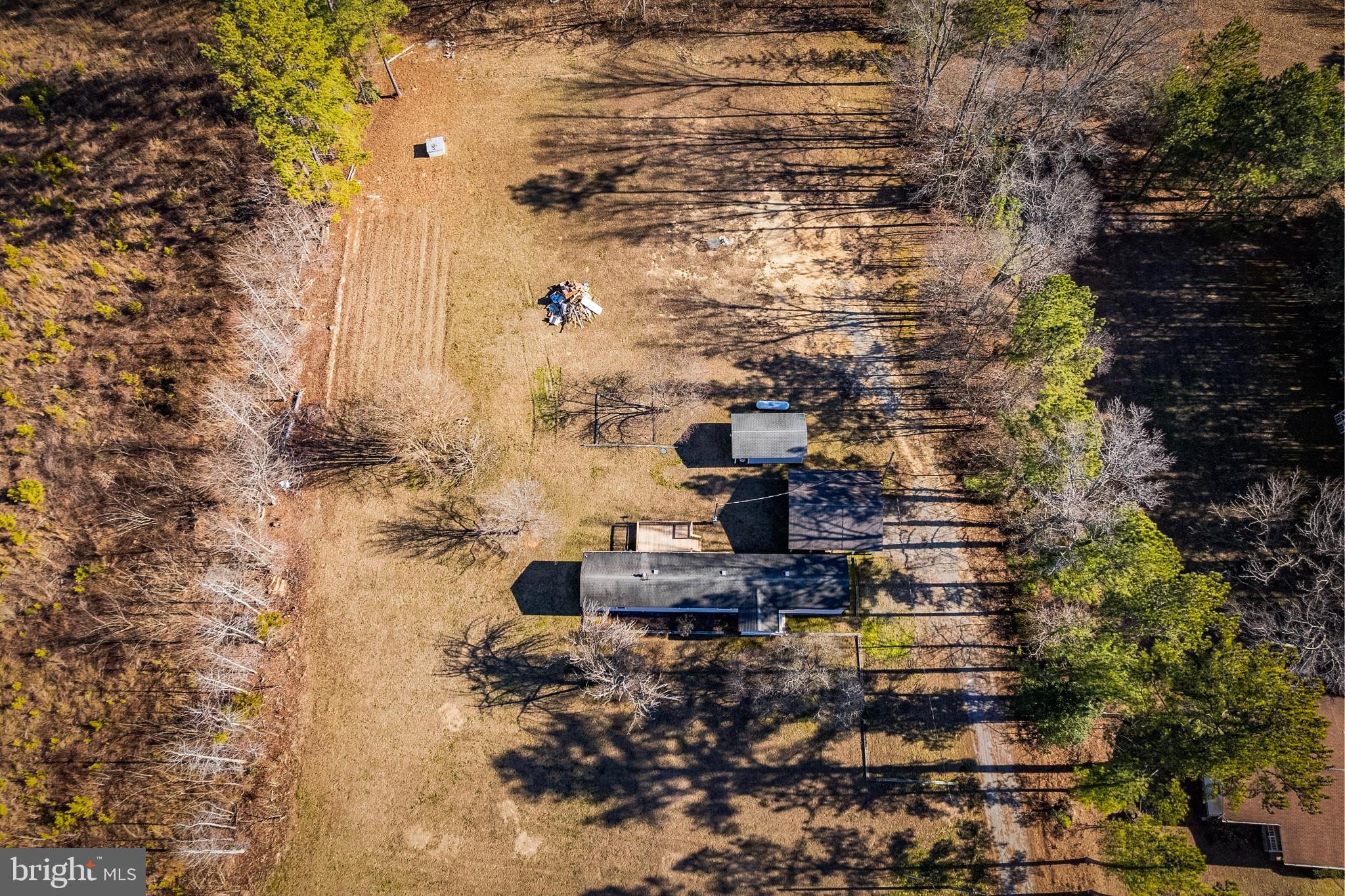 870 South Hill Road Brodnax, VA 23920 - Photo 5 of 39