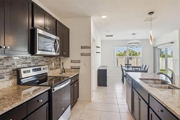 $2,300 | 544 Park Pl Boulevard, Davenport, FL 33837