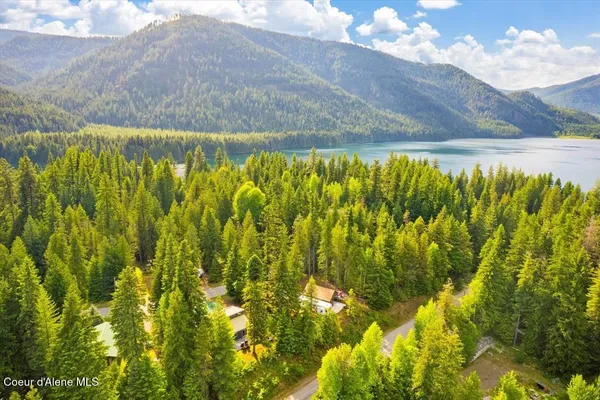 $425,000 | 136 Holly Drive, Troy, MT 59935