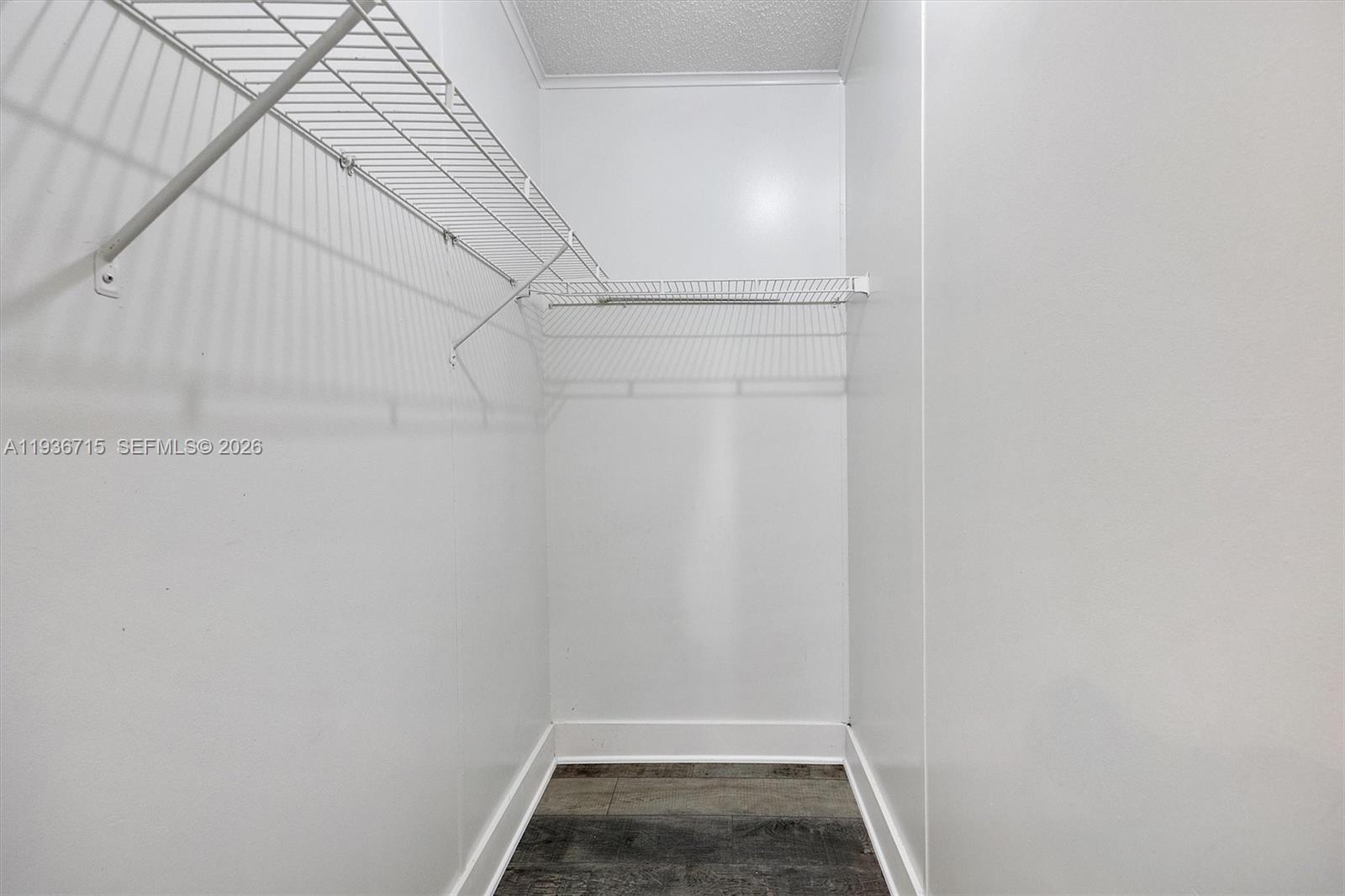 19800 Southwest 180th Avenue Miami, FL 33187 - Photo 28 of 36 a view of small space