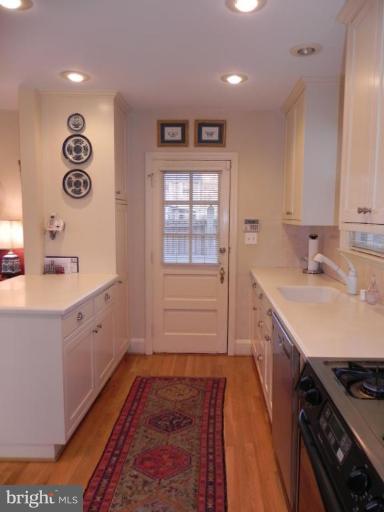 6913 Kenleigh Road Baltimore, MD 21212 - Photo 7 of 15 Kitchen #3