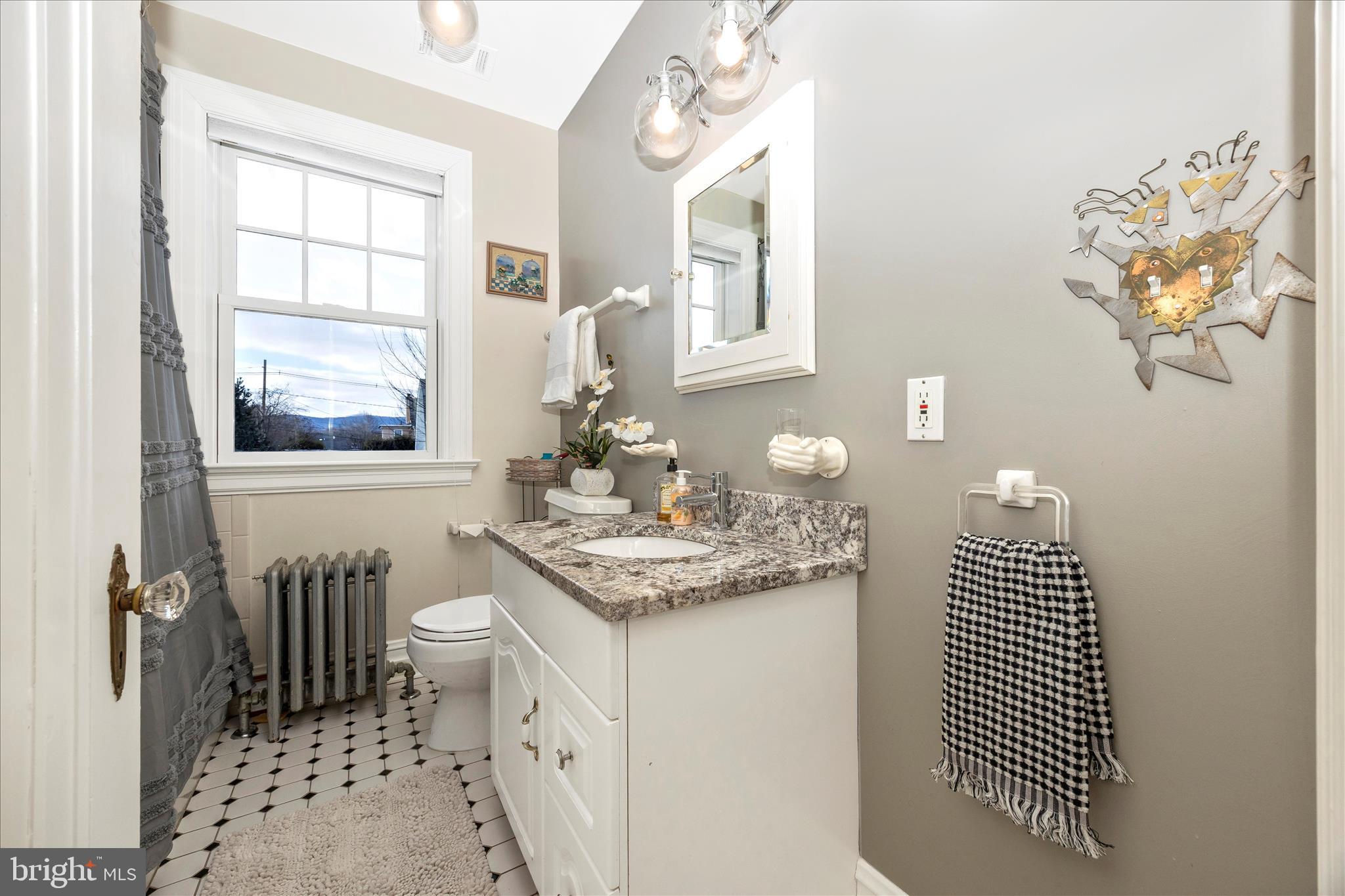 328 Lindbergh Avenue Frederick, MD 21701 - Photo 35 of 53 Hall Bath