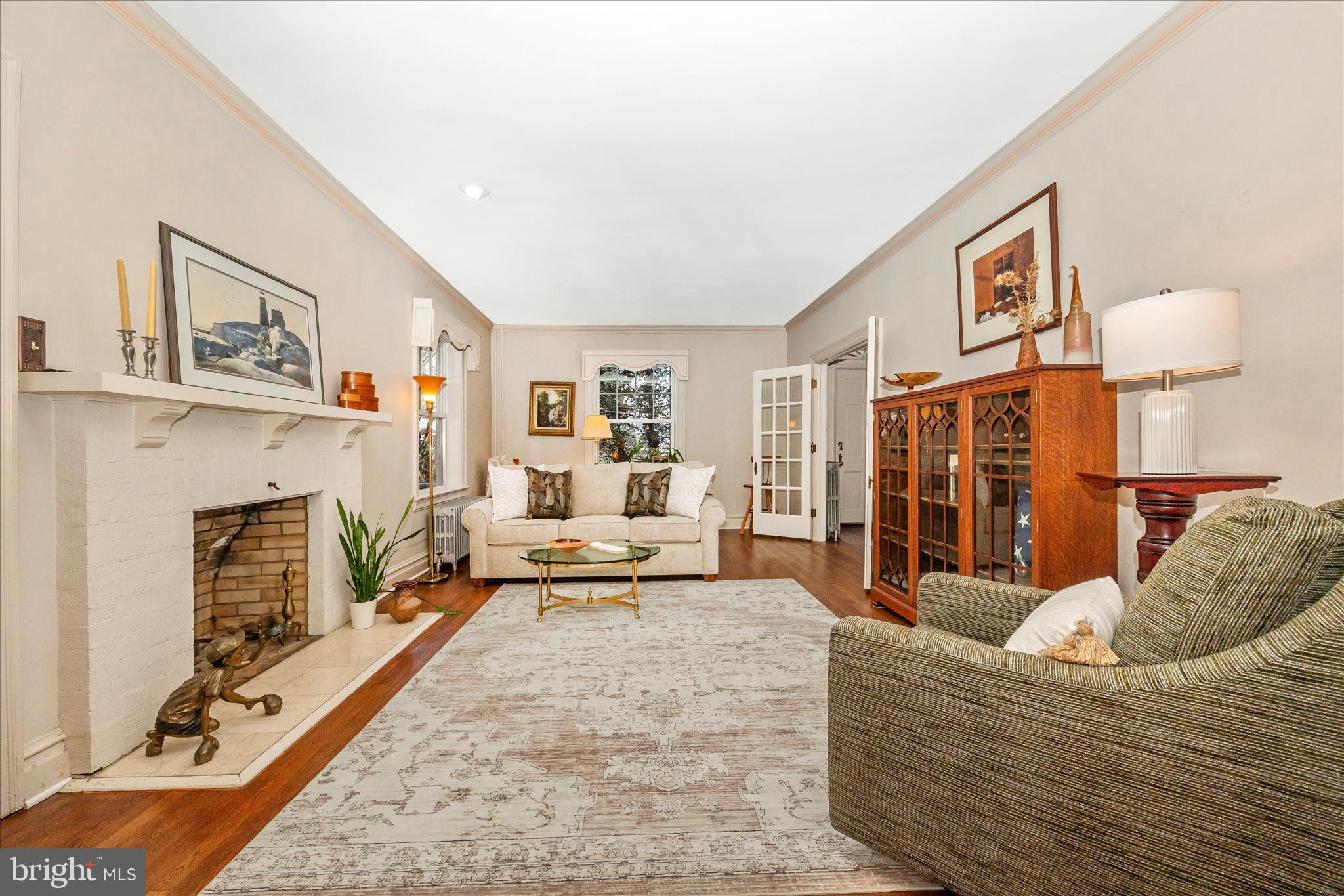 328 Lindbergh Avenue Frederick, MD 21701 - Photo 6 of 53 Living Room