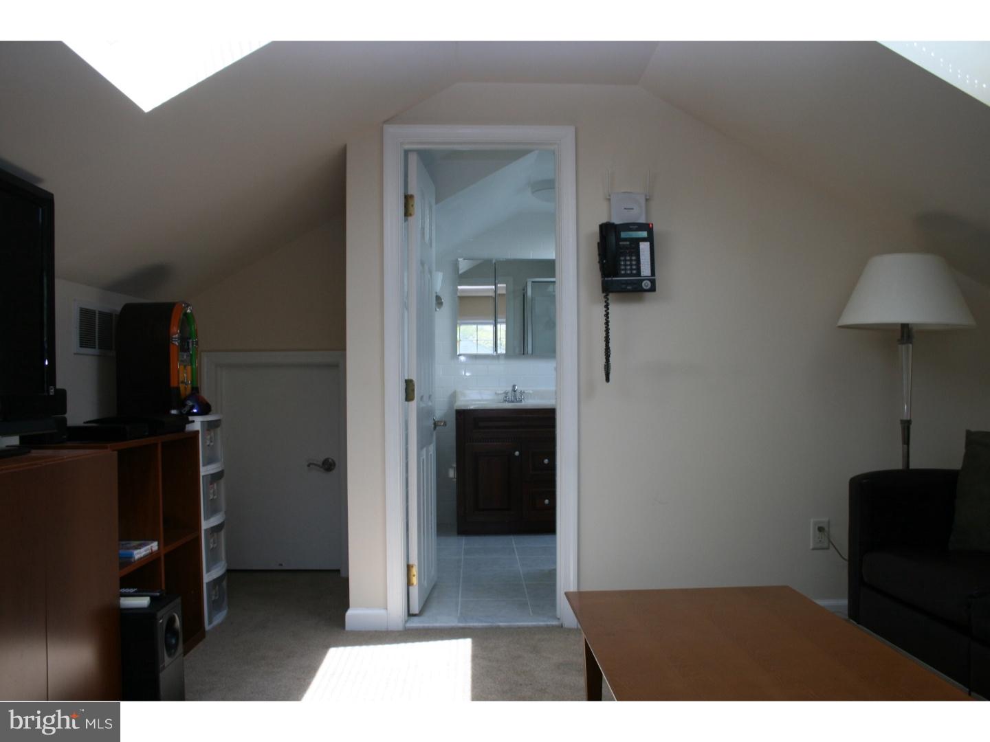 1212 Dillon Road Fort Washington, PA 19034 - Photo 12 of 24 Gallery Image 12