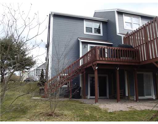 72A Quannacut Road, Unit 72B Westerly, RI 02891 - Photo 11 of 12 Exterior Back.