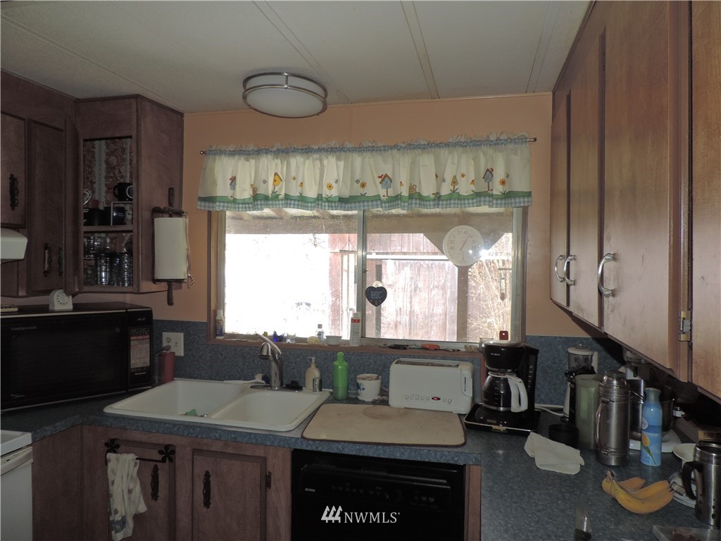 274 Fuller Road Salkum, WA 98582 - Photo 6 of 14 Gallery Image 6