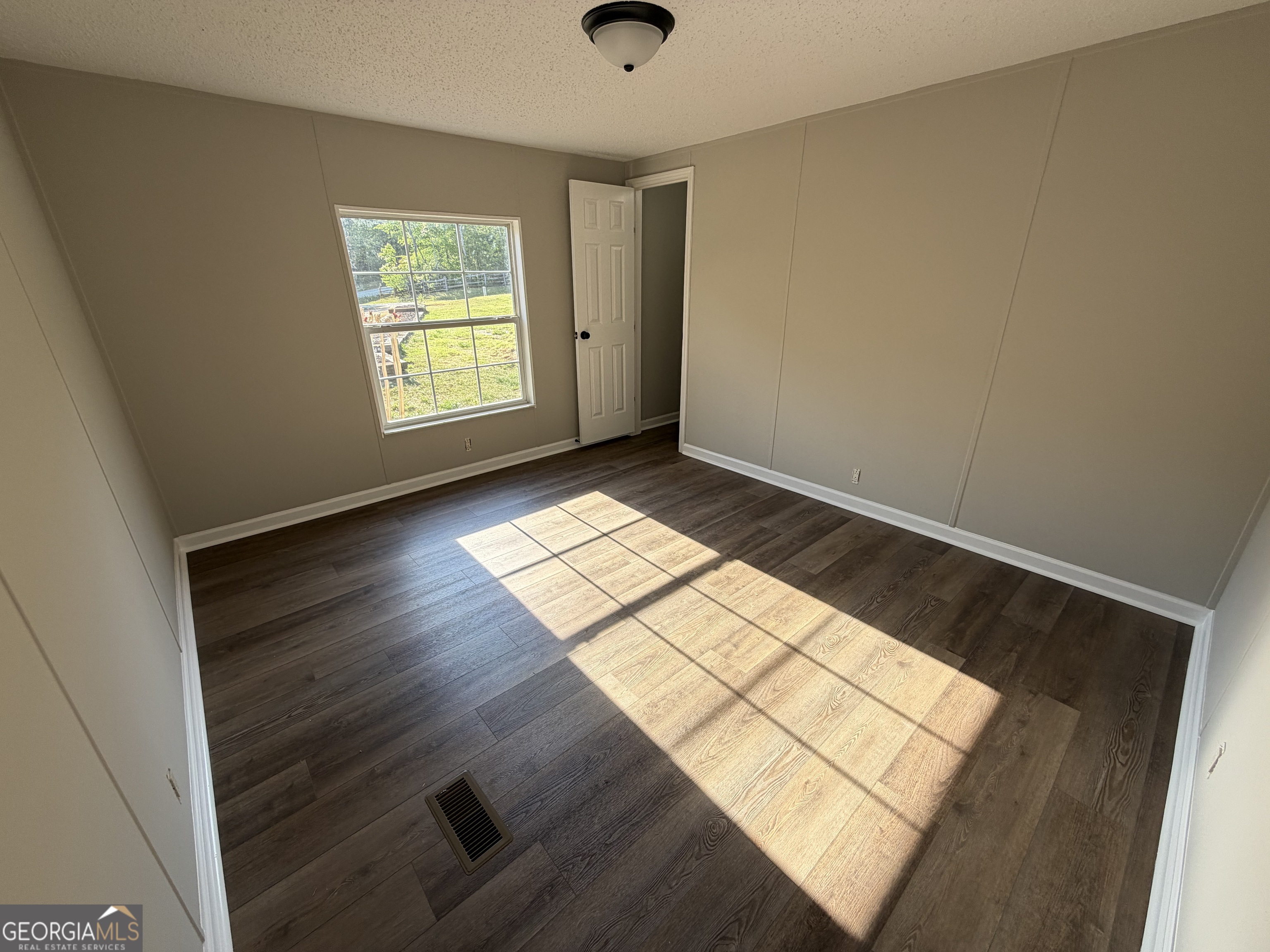 200 Ruby Wooten Road Clarkesville, GA 30523 - Photo 9 of 19