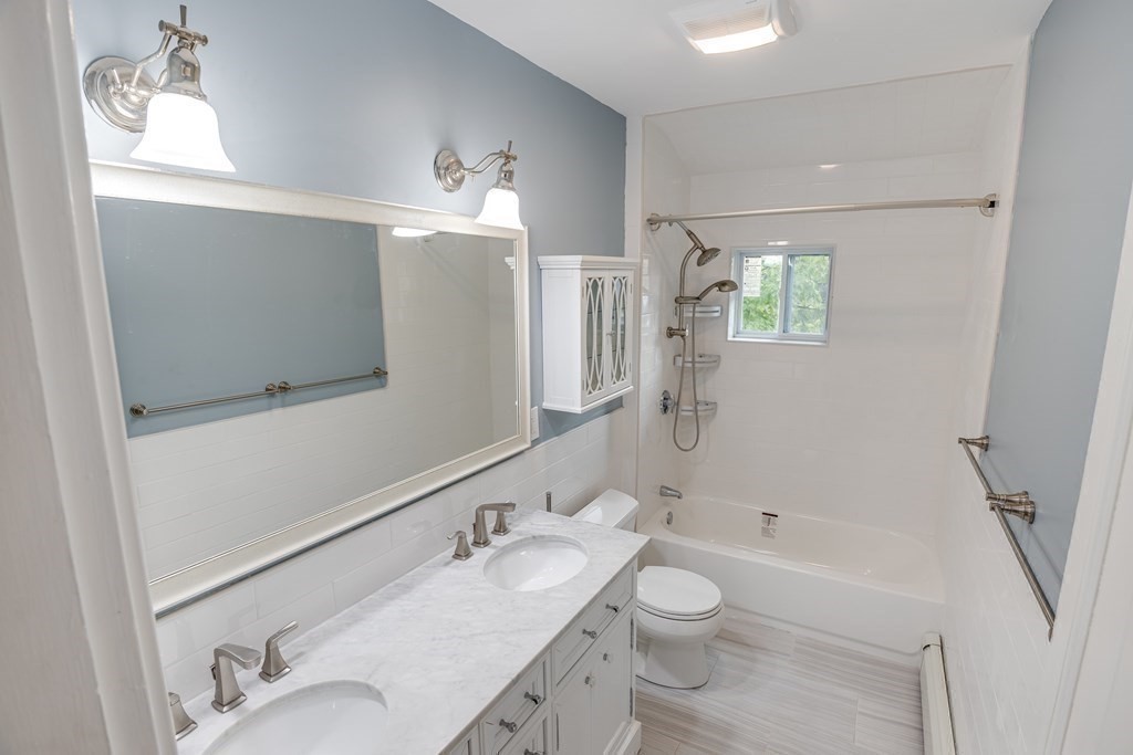 4 Ridgeway Winchester, MA 01890 - Photo 17 of 38