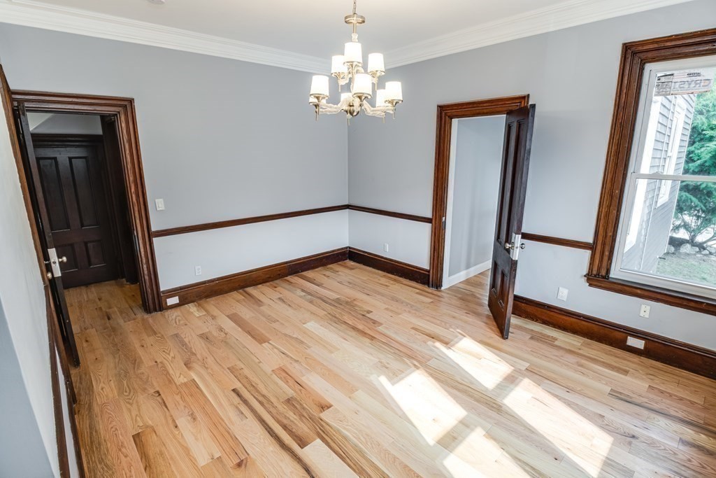 4 Ridgeway Winchester, MA 01890 - Photo 23 of 38