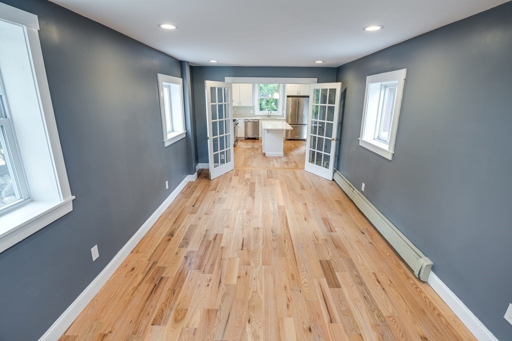 4 Ridgeway Winchester, MA 01890 - Photo 24 of 38