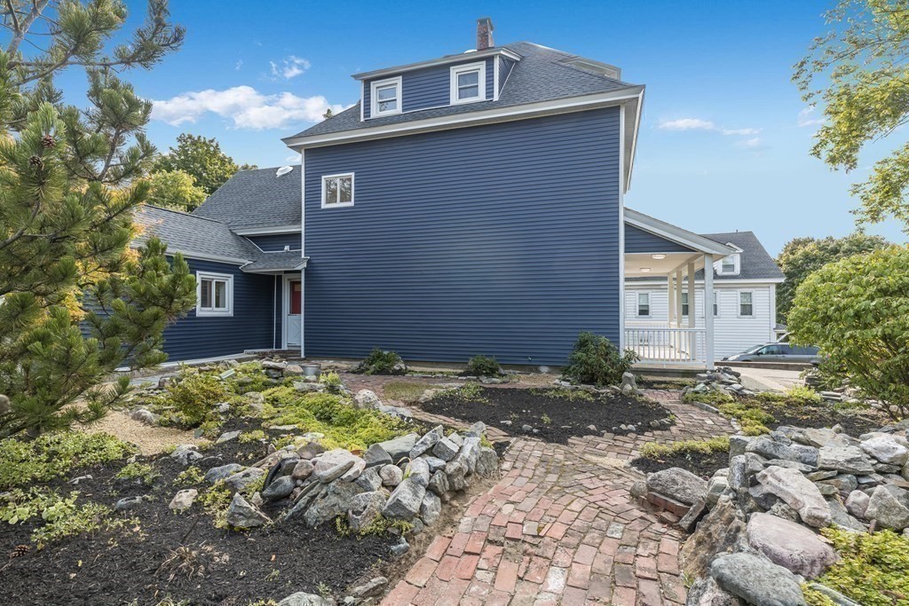 4 Ridgeway Winchester, MA 01890 - Photo 36 of 38