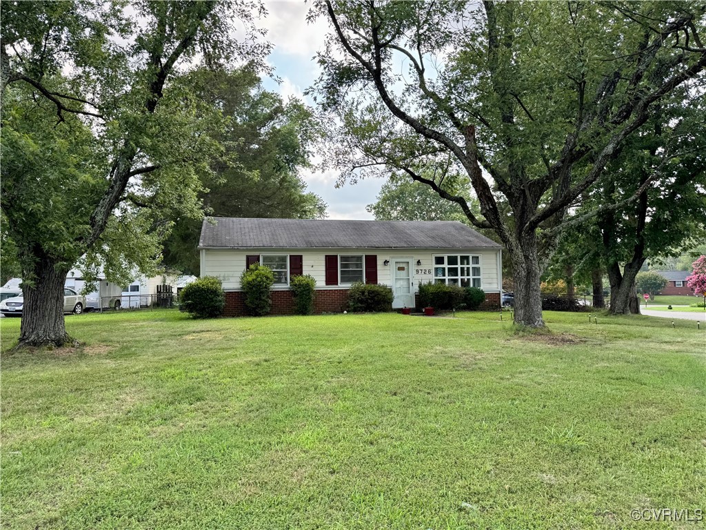 9726 Durango Road Henrico, VA 23228 - Photo 3 of 19 Gallery Image 3