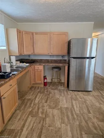 $1,800 | 8385 Marx Drive, North Fort Myers, FL 33917