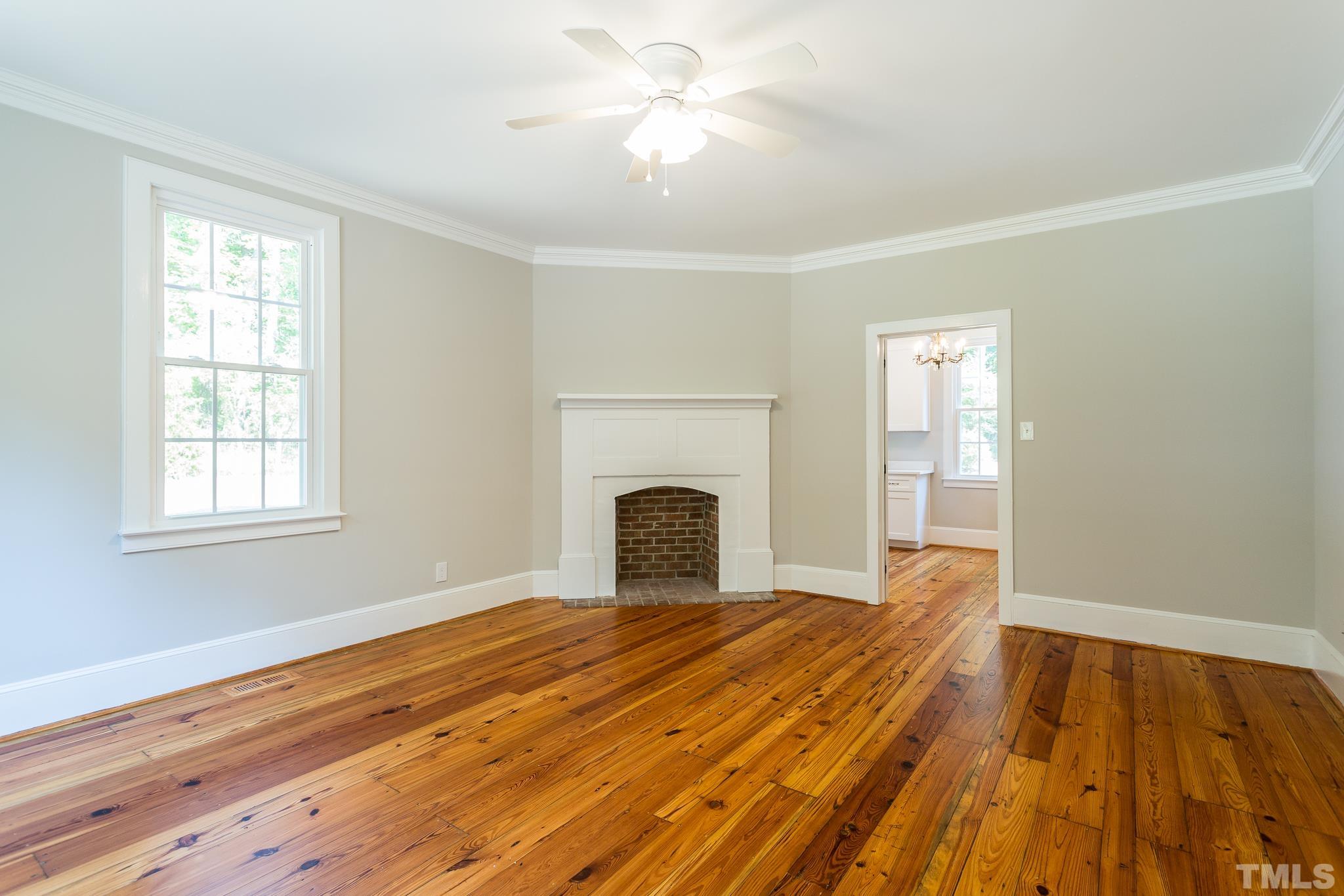 2611 Sherborne Place Raleigh, NC 27612 - Photo 16 of 30 Gallery Image 16