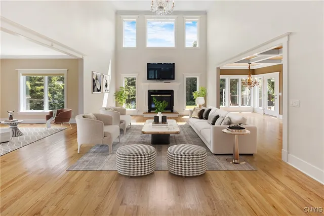 $925,000 | 2068 Black Spruce Circle, Pompey, NY 13104