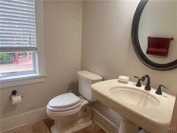 $899,000 | 2068 Black Spruce Circle, Pompey, NY 13104