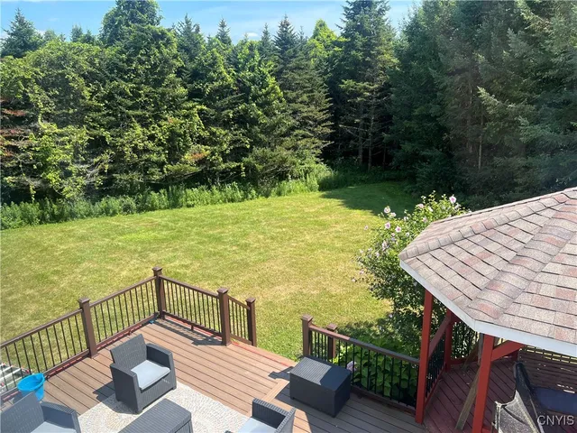 $925,000 | 2068 Black Spruce Circle, Pompey, NY 13104