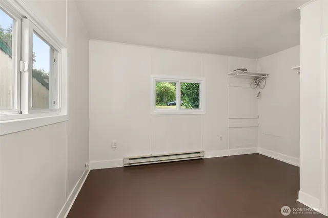 $322,000 | 720 Washington Avenue, Raymond, WA 98577