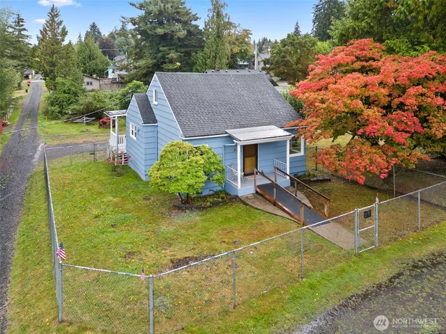 $322,000 | 720 Washington Avenue, Raymond, WA 98577