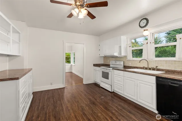 $322,000 | 720 Washington Avenue, Raymond, WA 98577