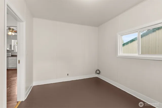 $322,000 | 720 Washington Avenue, Raymond, WA 98577