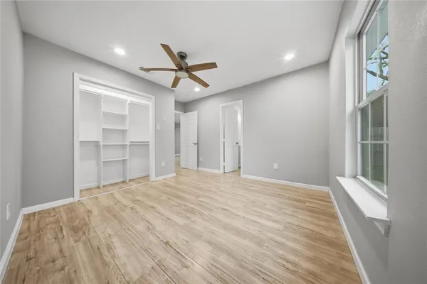 $1,500 | 2350 West Cherry Street, Paris, TX 75460