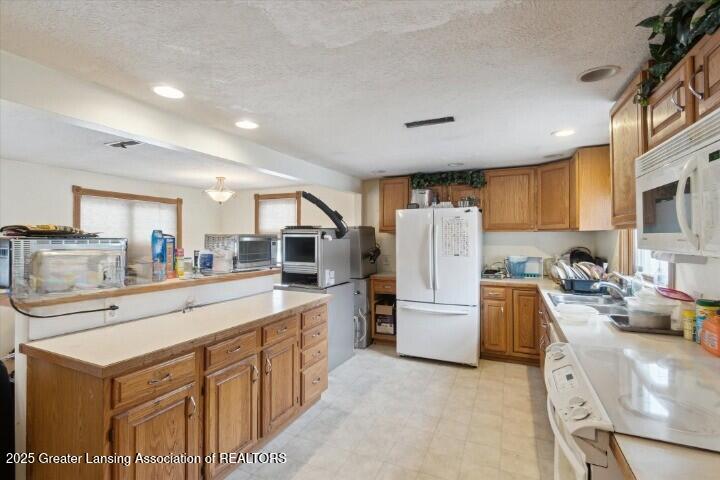6491 Nixon Road Potterville, MI 48876 - Photo 8 of 44 08-6491-Nixon-Rd-Charlotte-MI-48813-Wind